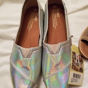 TOMS sz 8